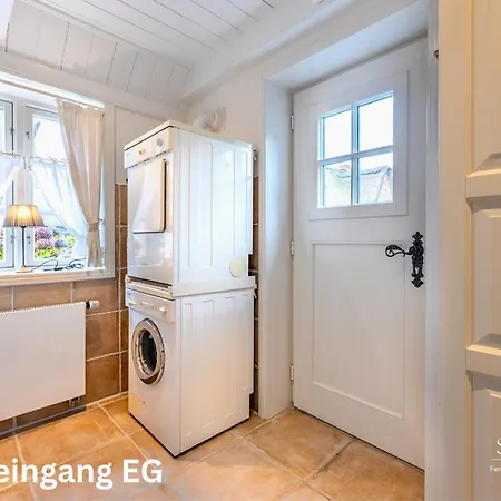 Lavendelhaus Oevenum