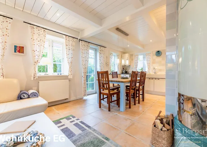 Lavendelhaus Semesterbostad